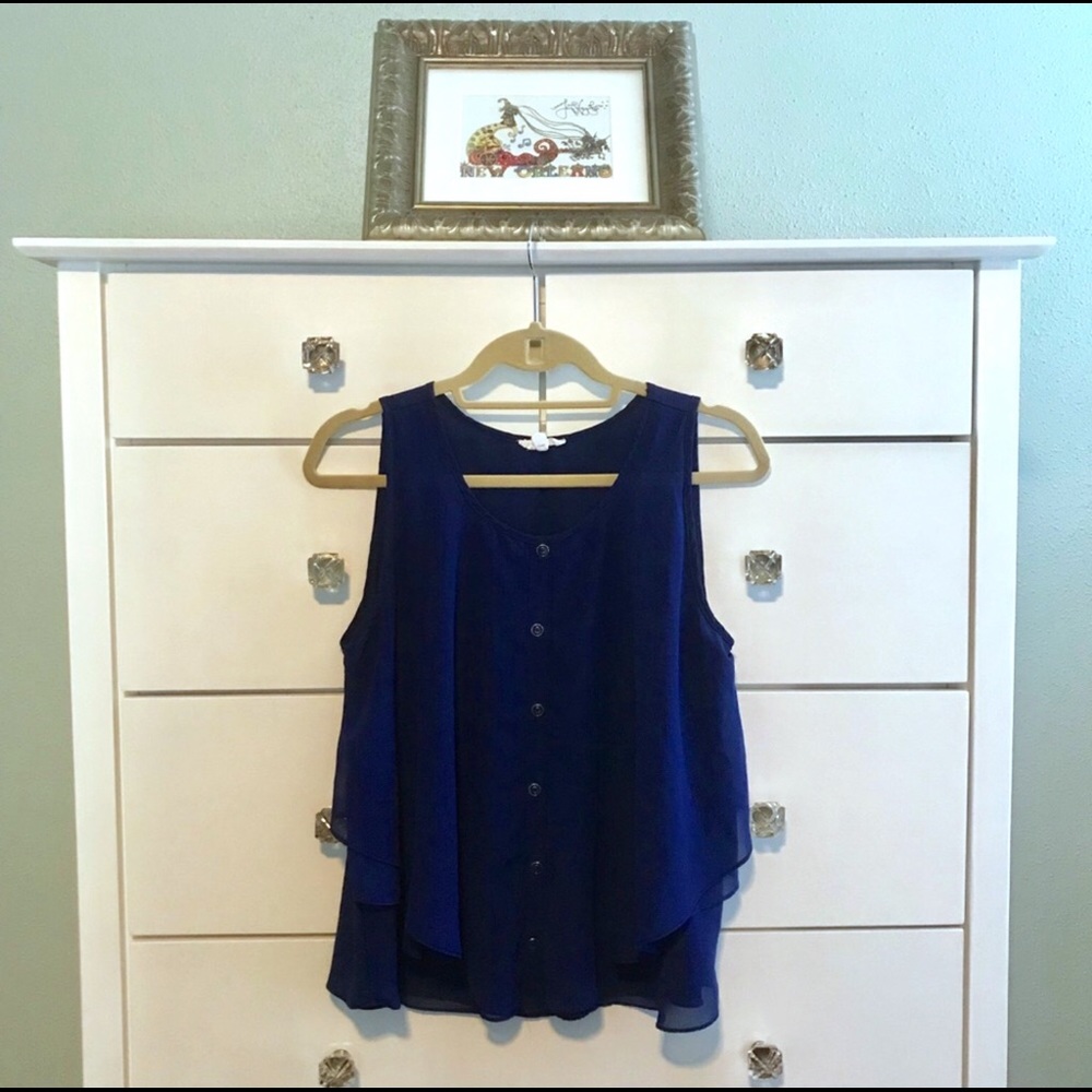 Tiered flowy tank top.